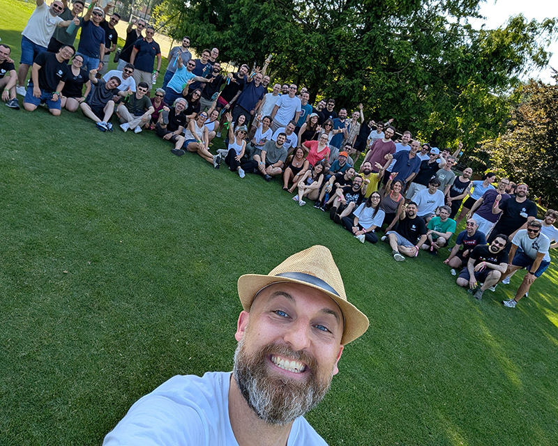 ๐ค Corporate team building